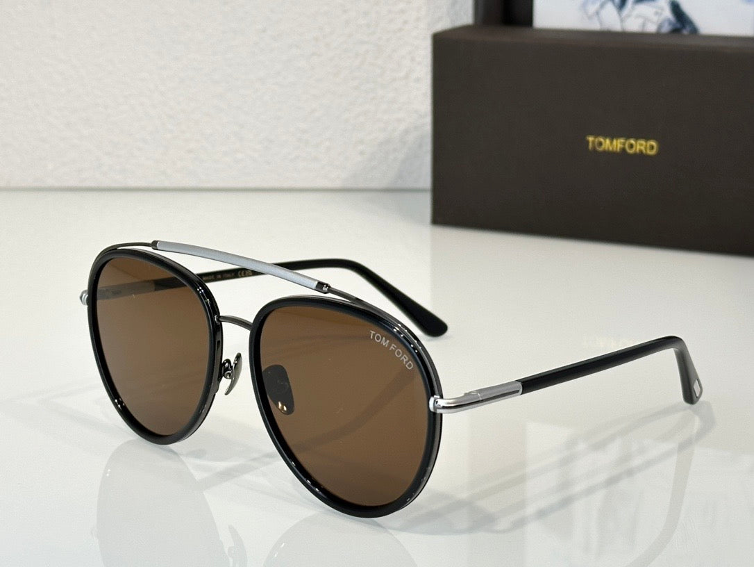 TOM FORD Sunglasses TF 748 Curtis 01D 59mm Polarized TF748s ✨