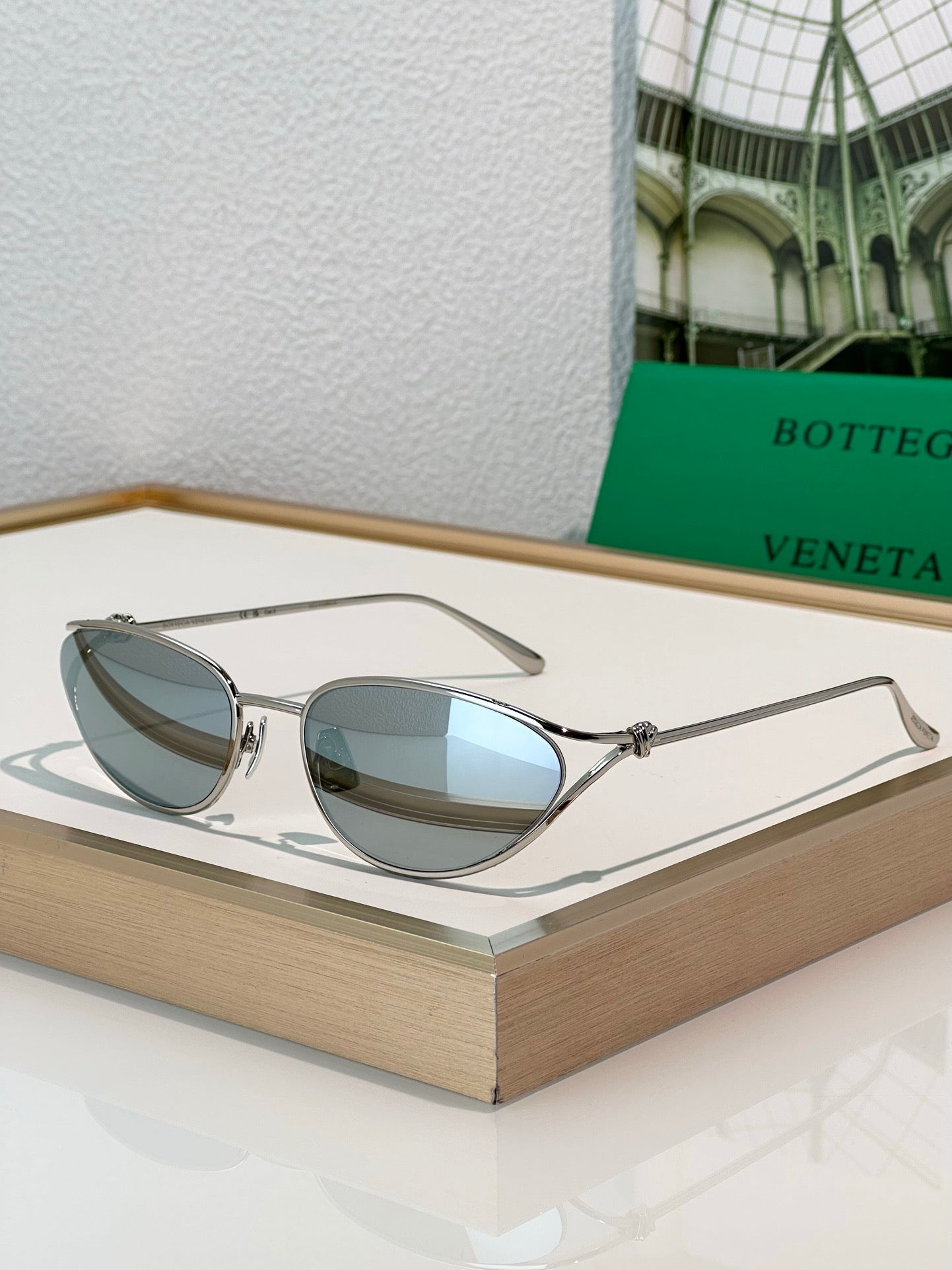 BOTTEGA VENETA BV 1330S  Unisex Sunglasses💚