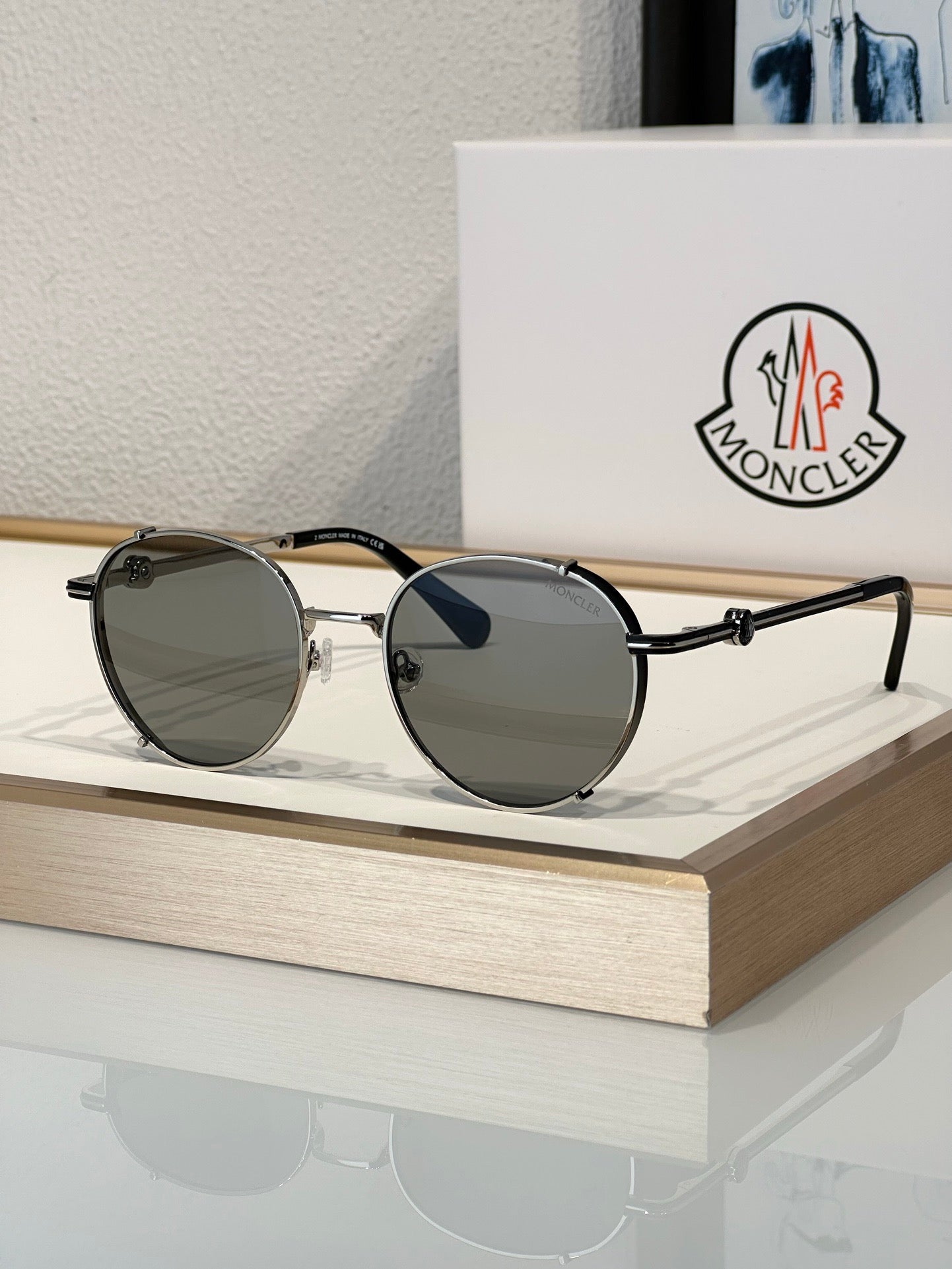 Moncler Eyewear Owlet round-frame Unisex Sunglasses✨