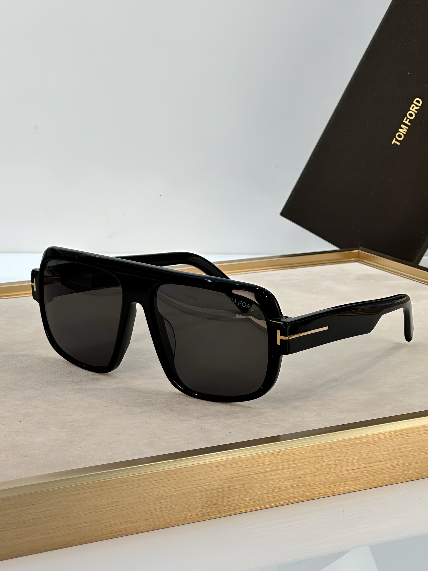 TOM FORD TURNER TF1101 Unisex Sunglasses 🔱