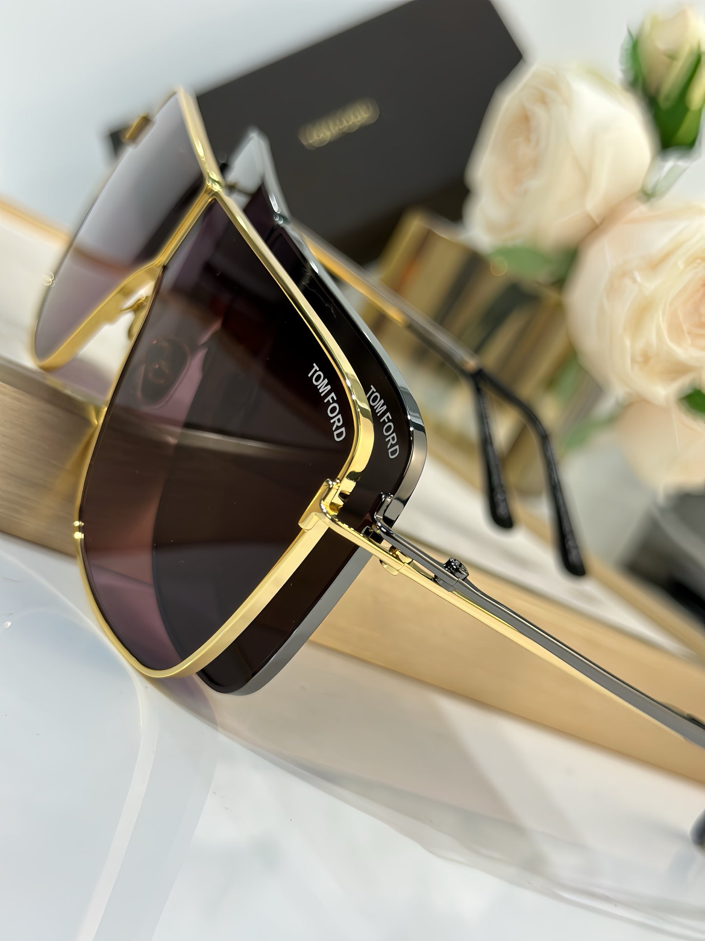 TOM FORD FT1159 pilot-frame Sunglasses ✨