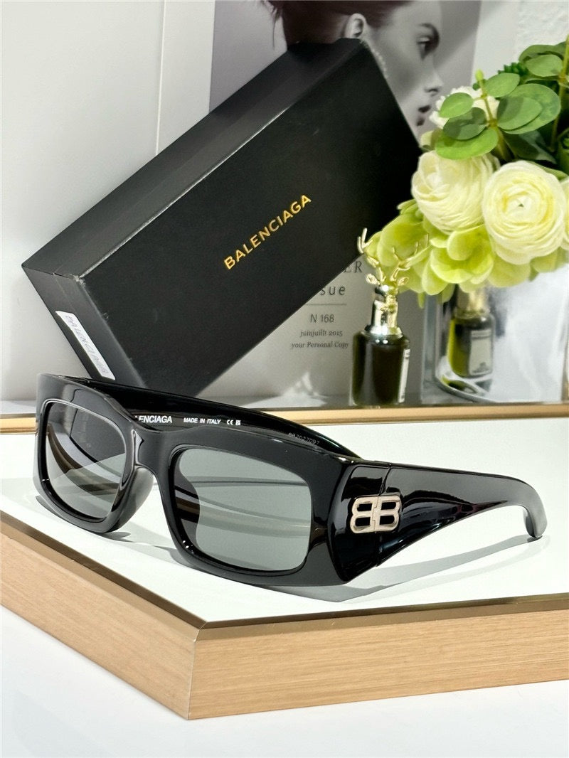 BALENCIAGA Balenciaga BB0291S Sunglasses 👽