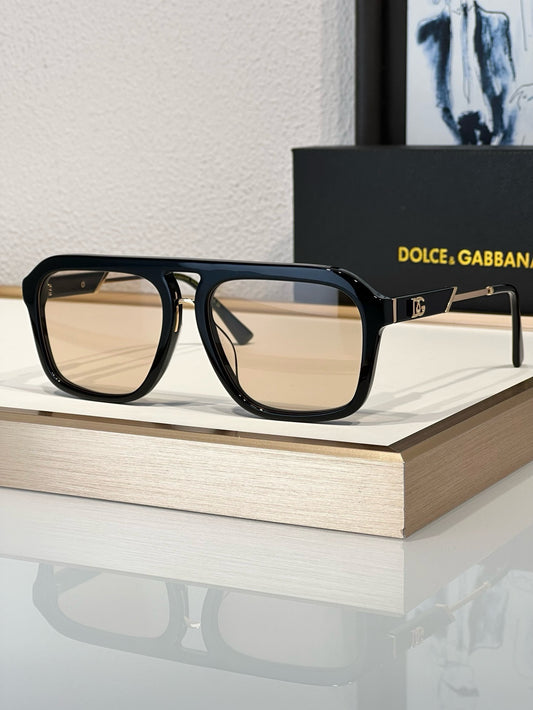 Dolce & Gabbana DG 8896 61mm Polarized Square Men's Sunglasses ✨