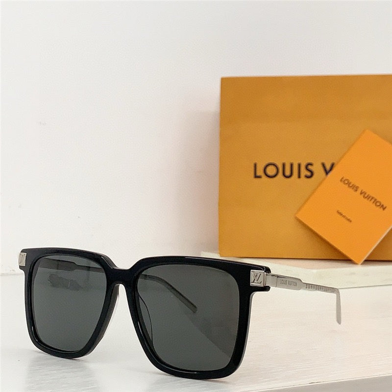 Louis Vuitton Z1667W LV Rise Square Sunglasses ✨