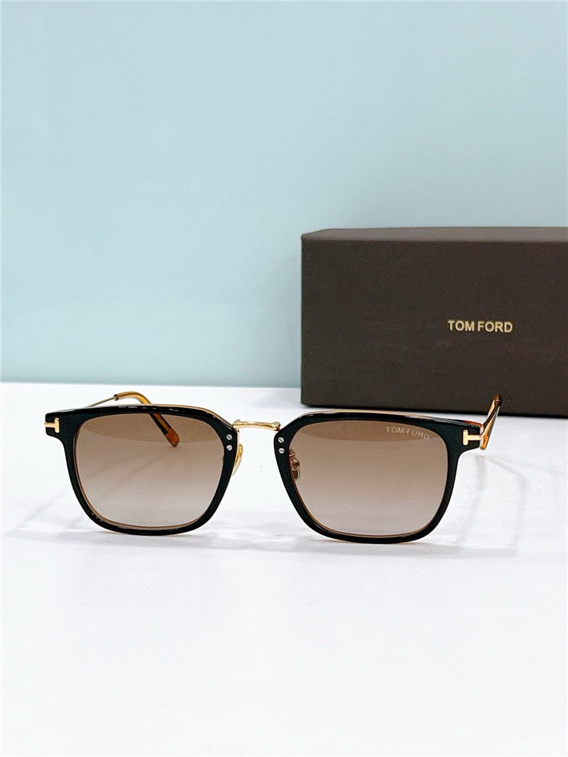 TOM FORD  FT1042-D 01V 52 Square Men's  Sunglasses ✨