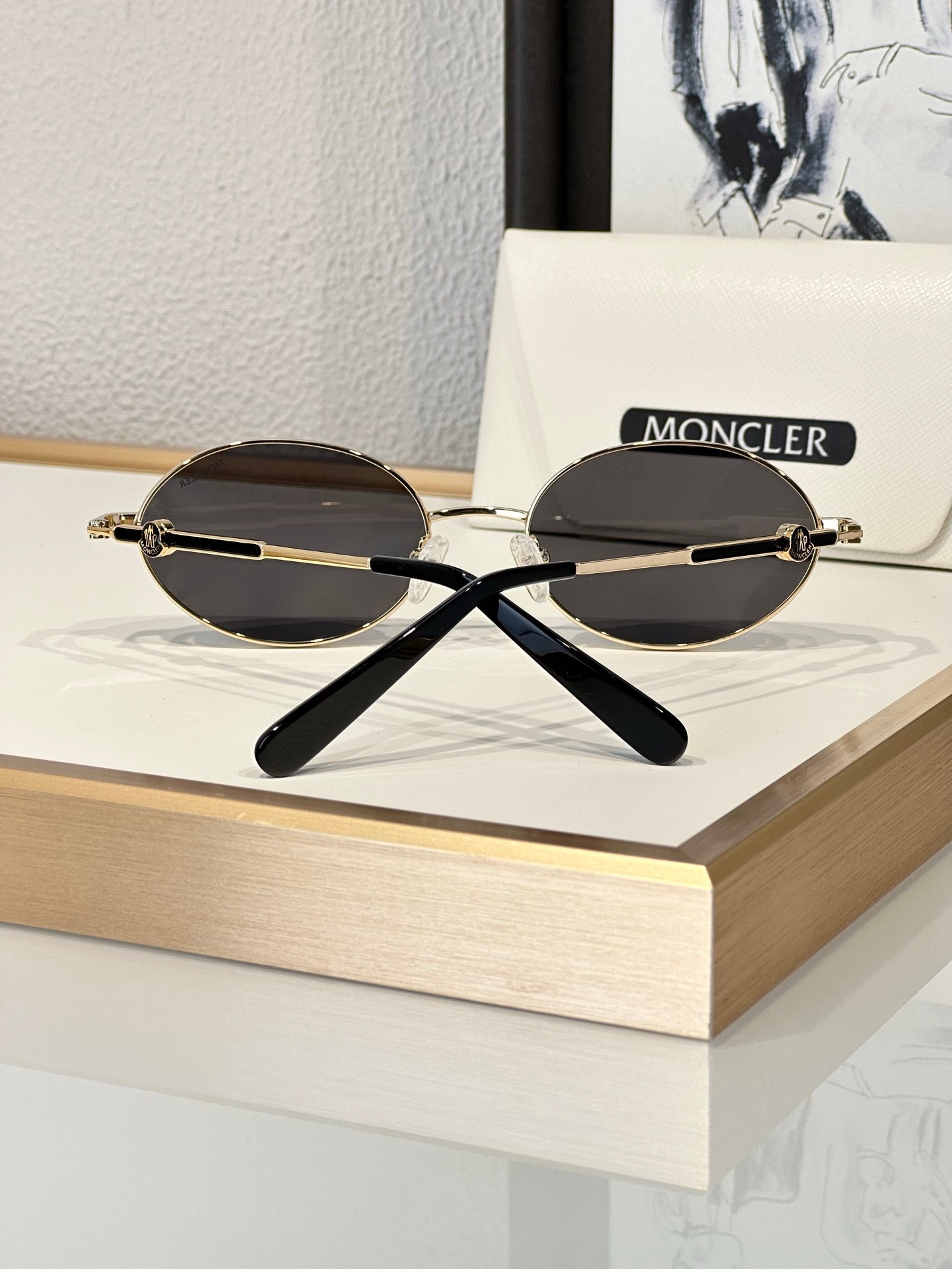 Moncler Tatou Round Sunglasses✨