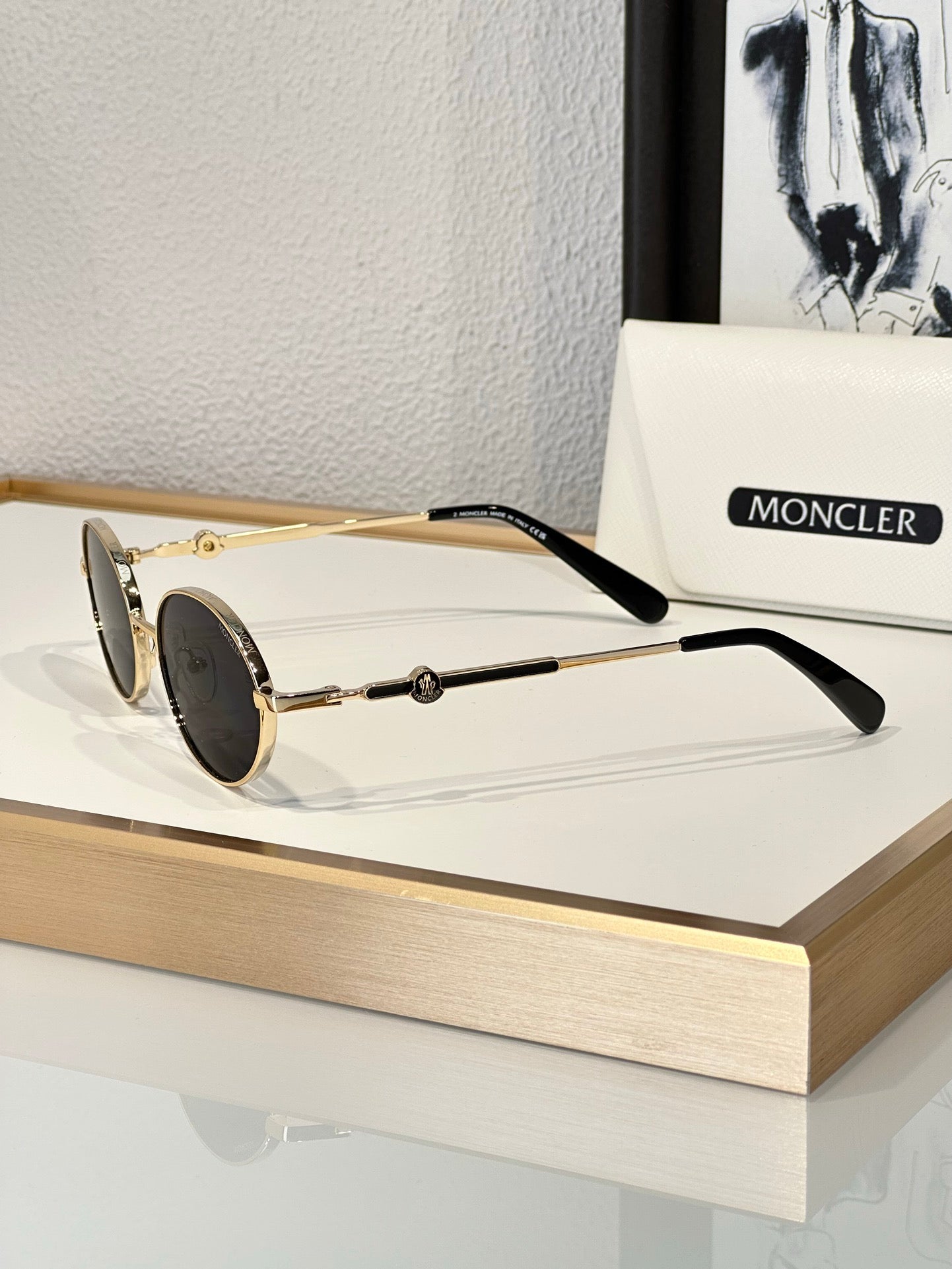 Moncler Tatou Round Sunglasses✨